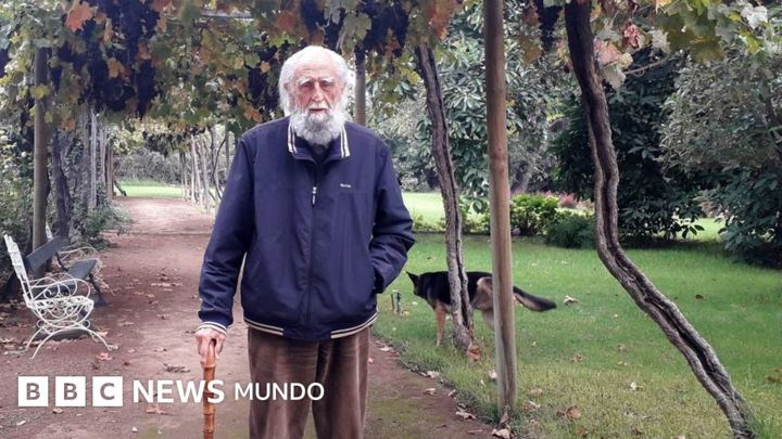 Gastón Soublette, filósofo chileno: «Los estallidos sociales muestran que la falta de solidaridad está llegando a su fin»
